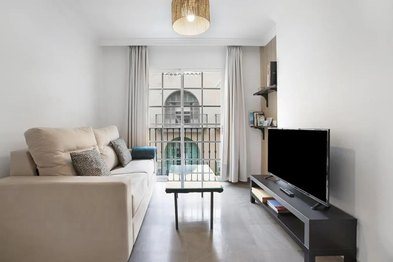 Exclusive Malagueta Beach Apartment Malaga