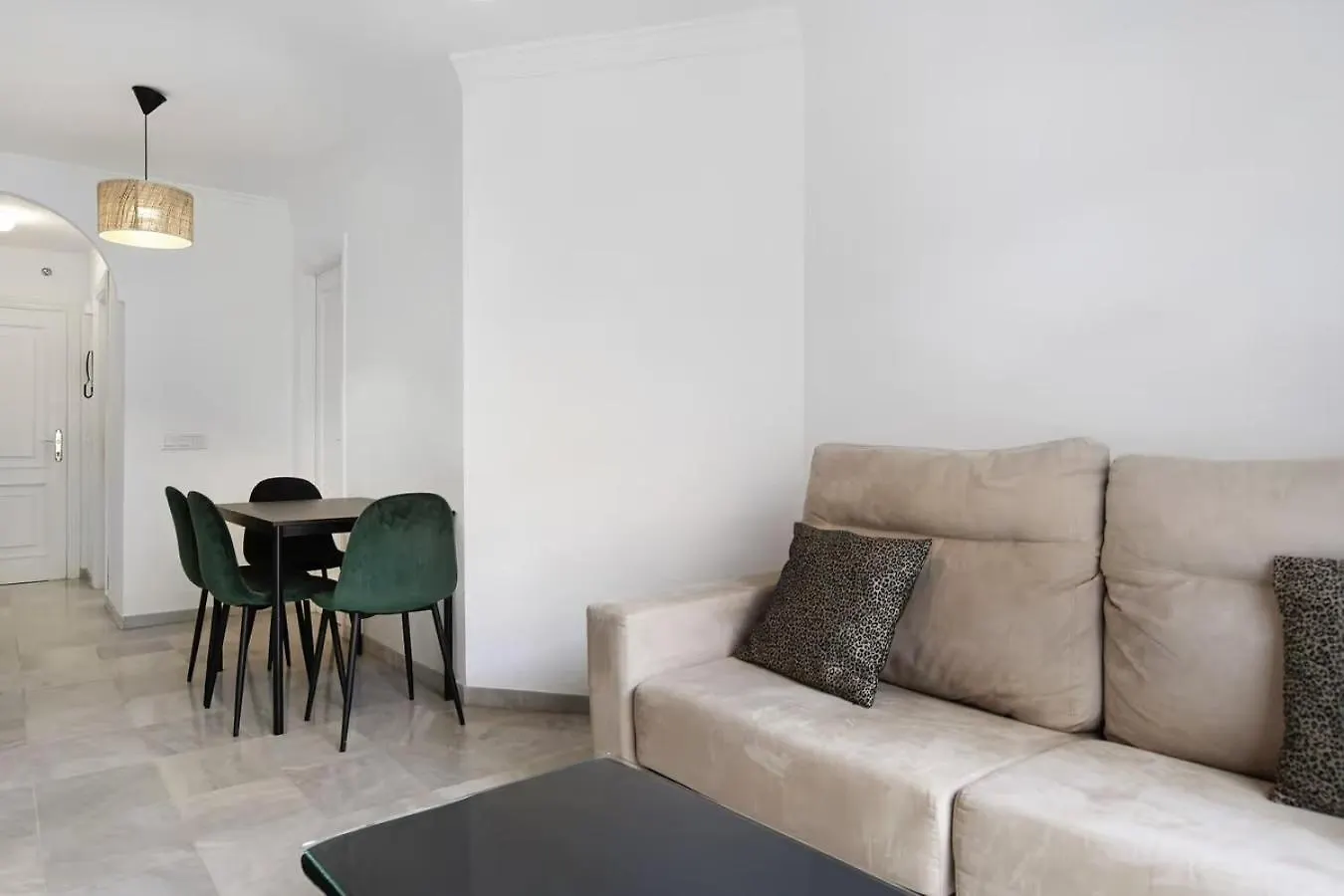 Exclusive Malagueta Beach Apartment Malaga